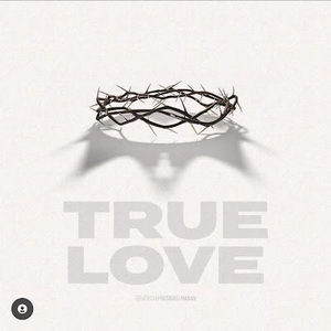 Meet your Posher, Daniela